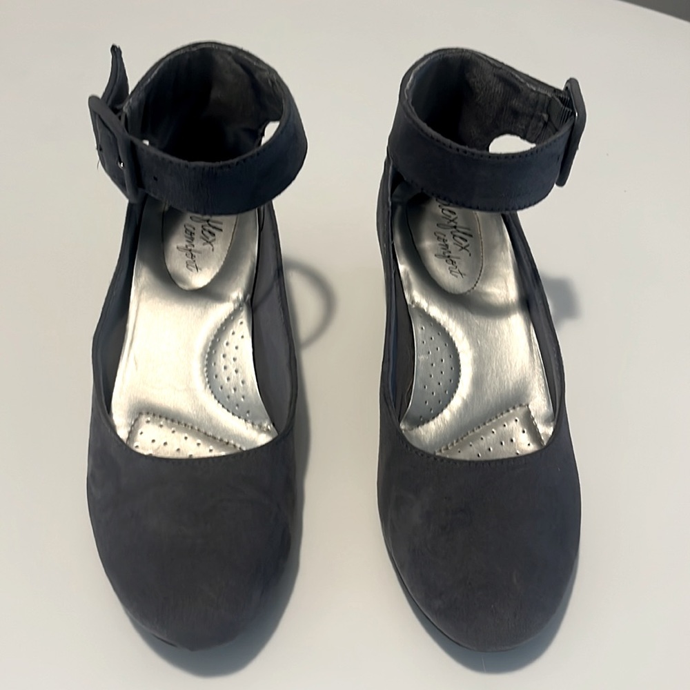 Dexflex Comfort Suede Wedges with adjustable ankle straps